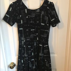 Lularoe Amelia size small
